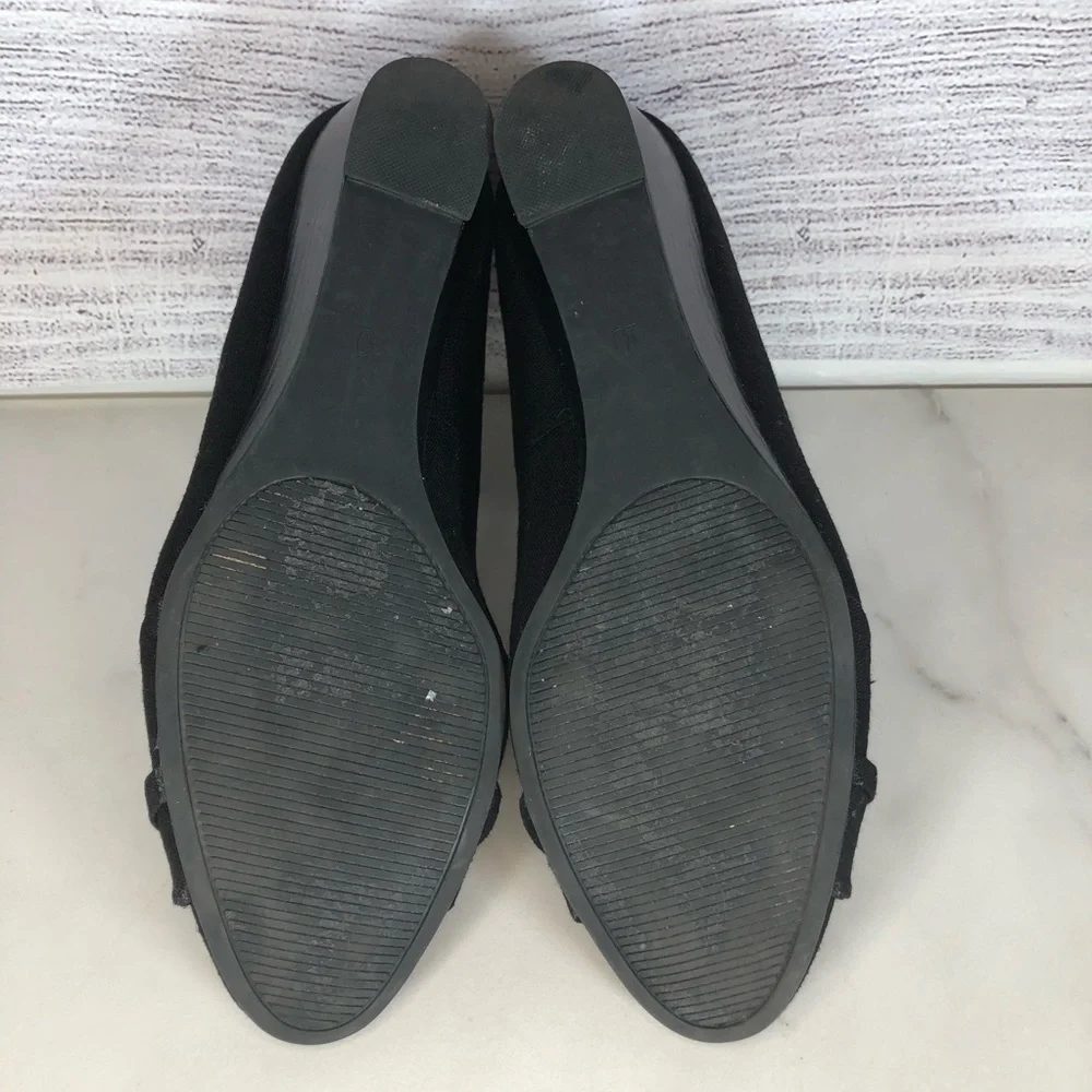 Kelly & Katie Classic Black Wedges Sz 10